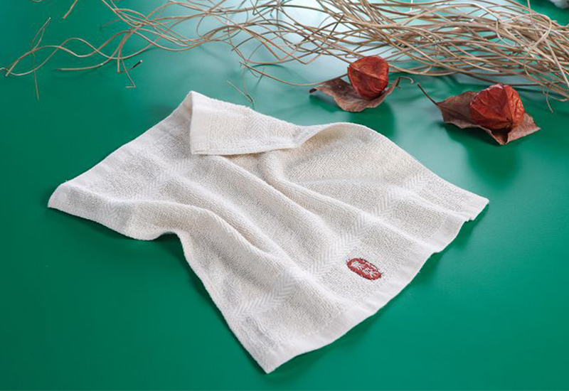 無染 經典方巾繡無染 微笑台灣MIT認證 