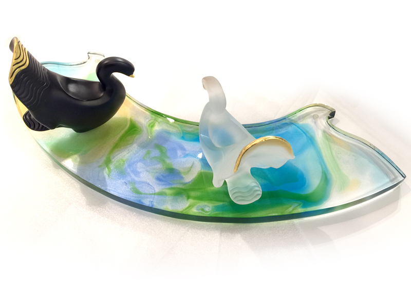 林一雄琉璃 幸福一對(套) 天鵝比翼琉璃雕塑 美術藝術品  林一雄琉璃 幸福一對(套) 天鵝比翼琉璃雕塑 美術藝術品