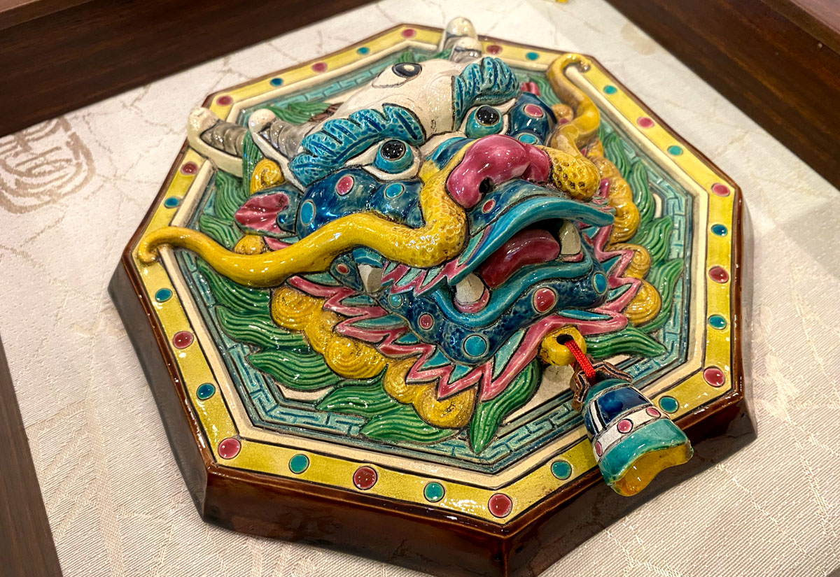 呂世仁 富貴龍(框)  交趾陶 掛畫 呂世仁 富貴龍(框)  交趾陶 掛畫