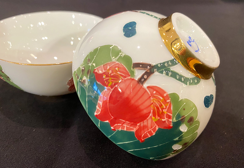 法華彩 荷氣生財鎏金茶壺組(1壺2杯)  台灣MIT認證  法華彩 荷氣生財鎏金茶壺組(1壺2杯)  台灣MIT認證