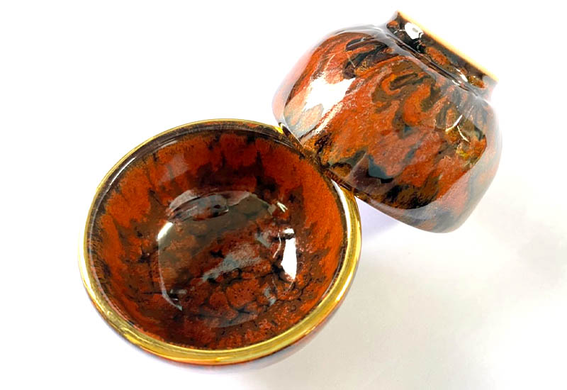 大立窯 鎏金行雲流水壺組(1壺2杯) Yii認證 結晶釉 天目釉茶杯   大立窯 鎏金行雲流水壺組(1壺2杯) Yii認證 結晶釉 天目釉茶杯