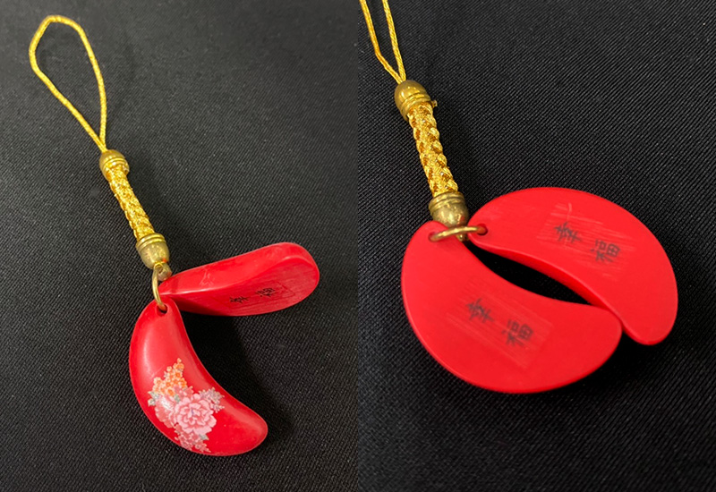 台灣花布 杯筊手機吊飾 台灣花布 杯筊手機吊飾