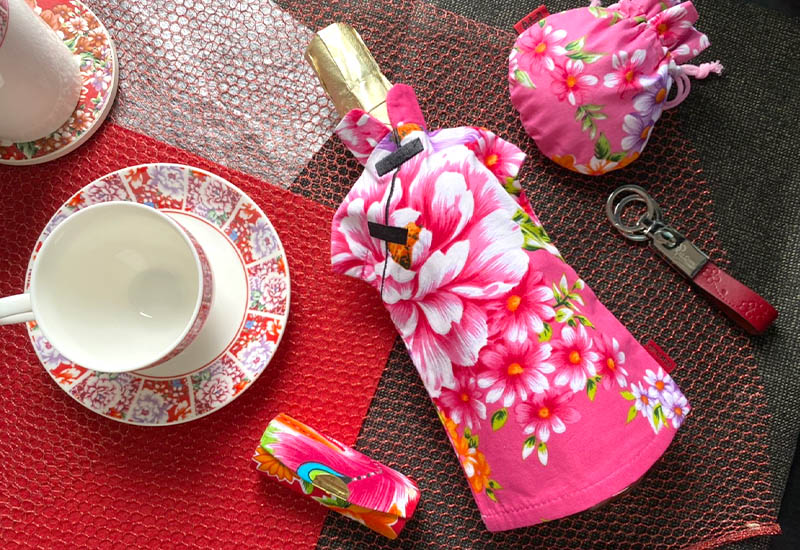 台灣花布 花布酒瓶衣-粉紅色 台灣花布 花布酒瓶衣-粉紅色