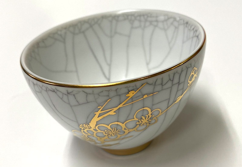 祥軒窯 四季鎏金杯-冬白  鶯歌燒 鎏金茶杯  祥軒窯 四季鎏金杯-冬白  鶯歌燒 鎏金茶杯
