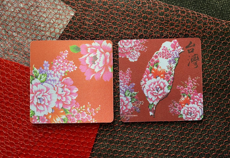 台灣花布 絲質杯墊-大紅色 台灣花布 絲質杯墊-大紅色