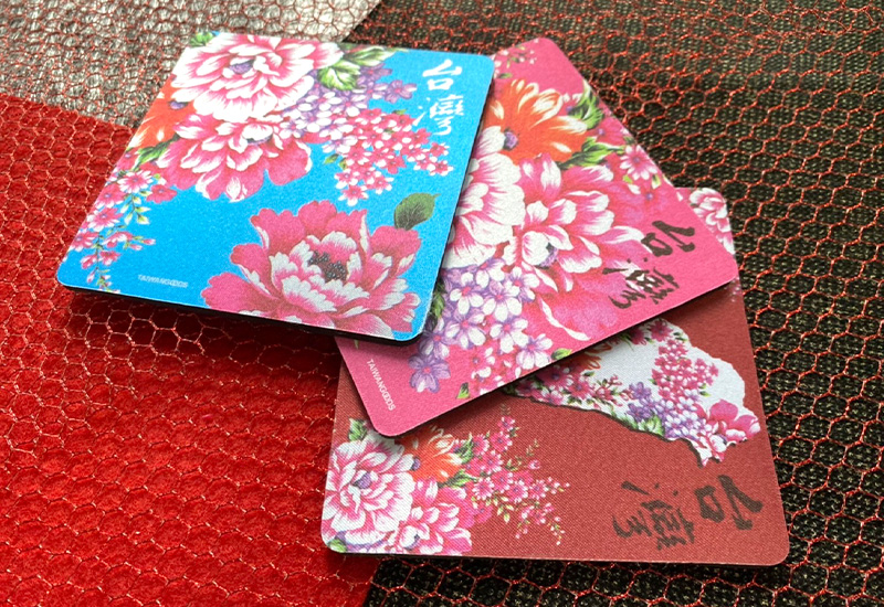 台灣花布 絲質杯墊-大紅色 台灣花布 絲質杯墊-大紅色