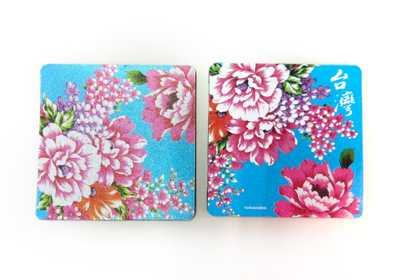 台灣花布 絲質杯墊-水藍色 台灣花布 絲質杯墊-水藍色
