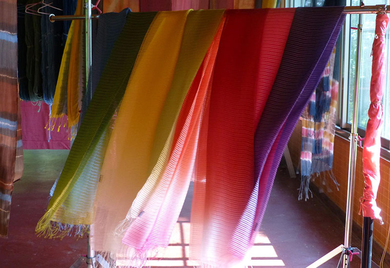 天染工坊 簾影-天染蠶絲披肩  天染工坊 簾影-天染蠶絲披肩