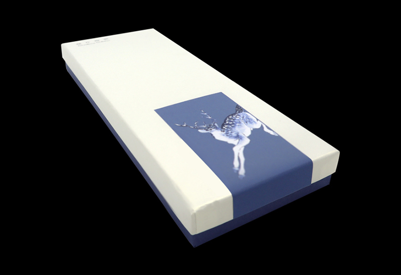 梅花鹿台灣瓷盤 臺灣造型餐盤 梅花鹿台灣瓷盤 臺灣造型餐盤