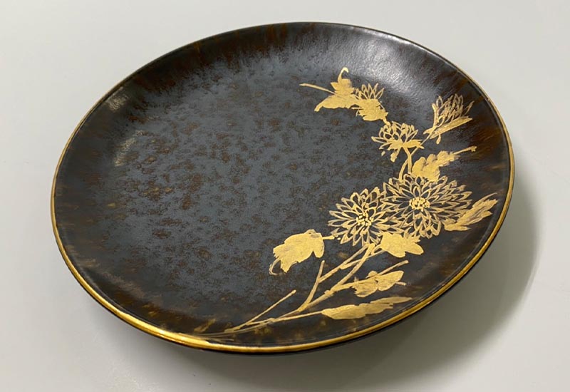 祥軒窯 四季鎏金盤-墨秋  鶯歌燒  祥軒窯 四季鎏金盤-墨秋  鶯歌燒
