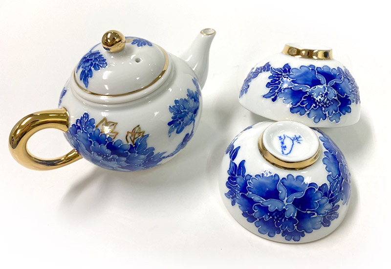 法華彩 富貴滿園青花茶壺組(1壺2杯) 台灣MIT認證 青花瓷茶具組  法華彩 富貴滿園青花茶壺組(1壺2杯) 台灣MIT認證 青花瓷茶具組