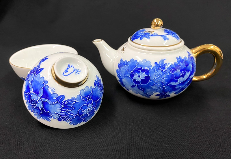 法華彩 富貴滿園青花茶壺組(1壺2杯) 台灣MIT認證 青花瓷茶具組  法華彩 富貴滿園青花茶壺組(1壺2杯) 台灣MIT認證 青花瓷茶具組