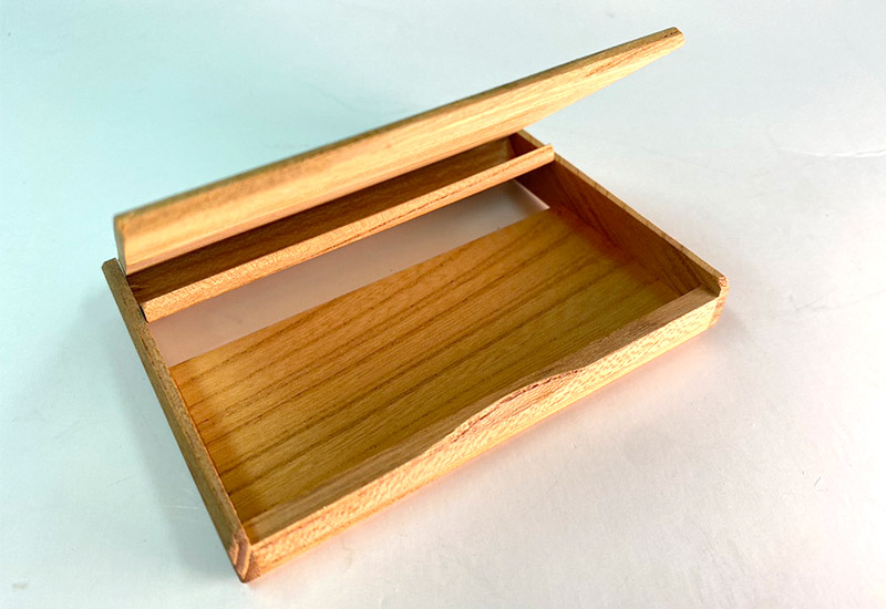 一郎木創 無垢名片盒-欅木  一郎木創 無垢名片盒-欅木