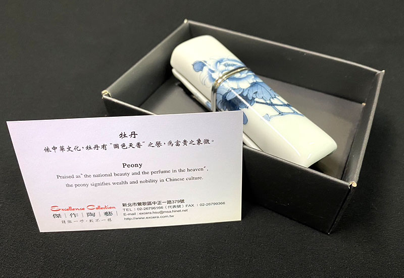 濃妝豔抹總相宜 陶瓷釘書機 台灣MIT認證 鶯歌燒 濃妝豔抹總相宜 陶瓷釘書機 台灣MIT認證 鶯歌燒