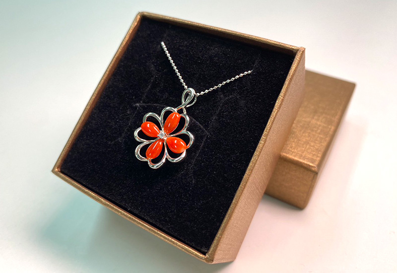 蘇澳珊瑚 珊瑚四水滴花型墜子_ASKPDW0171 蘇澳珊瑚 珊瑚四水滴花型墜子_ASKPDW0171