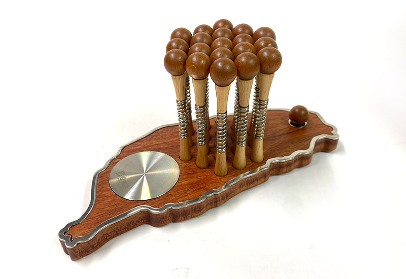 谷同金 筆插-台灣造型(玫瑰木.不鏽鋼) 谷同金 筆插-台灣造型(玫瑰木.不鏽鋼)