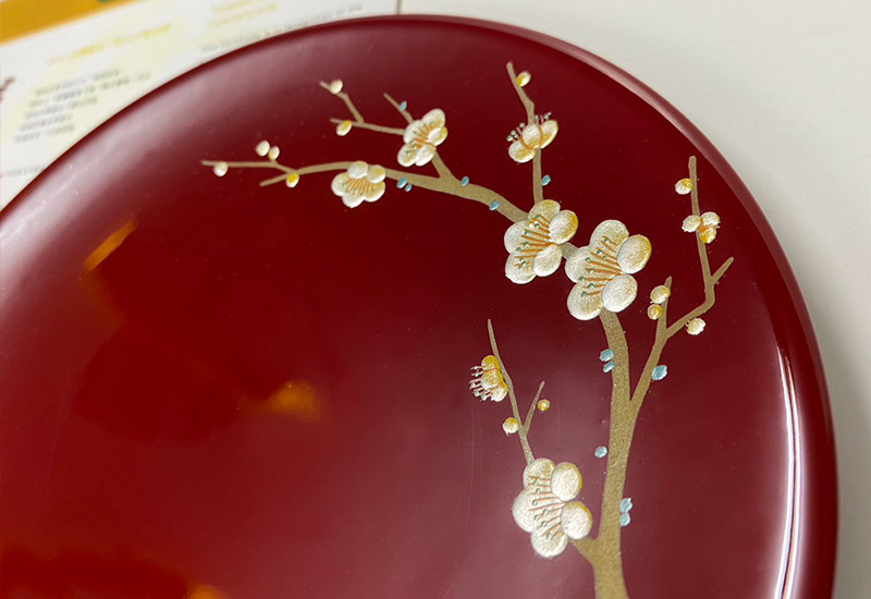 林建正 台灣漆器 蒔繪梅果盒-點心盤1組5件(小) 林建正 台灣漆器 蒔繪梅果盒-點心盤1組5件(小)