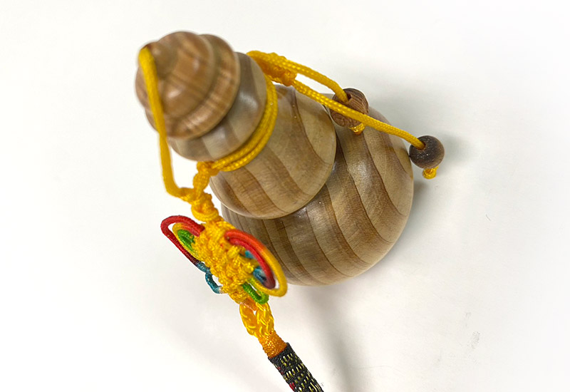 陳柏融 台灣檜木聞香瓶(葫蘆) 原木香器  陳柏融 台灣檜木聞香瓶(葫蘆) 原木香器