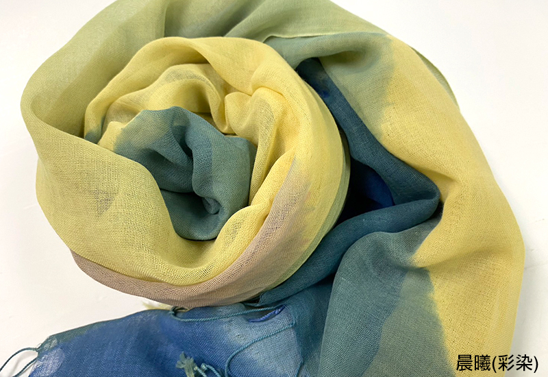 天染工坊 山鄉組曲— 天然藍靛多層次疊染棉圍巾(3款可選) 天染工坊 山鄉組曲— 天然藍靛多層次疊染棉圍巾(3款可選)