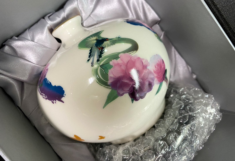 3D藍鵲天球瓶(小) 3D藍鵲天球瓶(小)