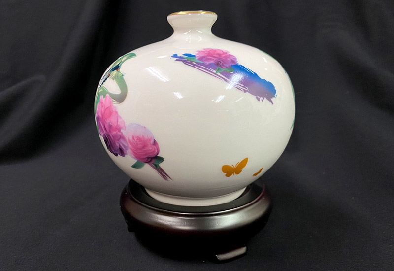 3D藍鵲天球瓶(小) 3D藍鵲天球瓶(小)