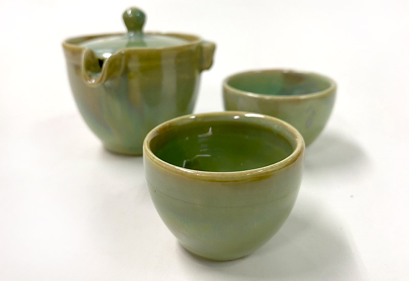 林映汝 隨身小茶具(1壺2杯)-翡翠綠 鶯歌燒 林映汝 隨身小茶具(1壺2杯)-翡翠綠 鶯歌燒