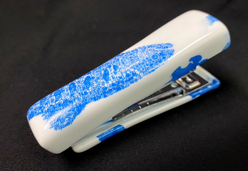 櫻花鉤吻鮭陶瓷釘書機 櫻花鉤吻鮭陶瓷釘書機