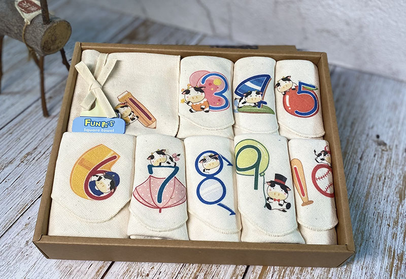 啟蒙數字紗布方巾禮盒-牛 啟蒙數字紗布方巾禮盒-牛