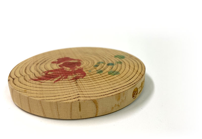 一郎木創 心持木杯墊 圓-1隻金魚 一郎木創 心持木杯墊 圓-1隻金魚