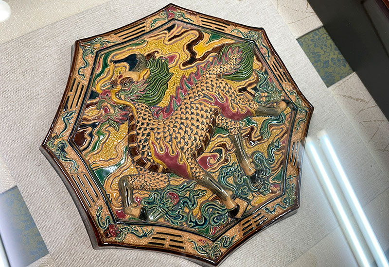 呂勝南 NH- 0209 八卦麒麟(含框與玻璃面)  呂勝南 NH- 0209 八卦麒麟(含框與玻璃面)