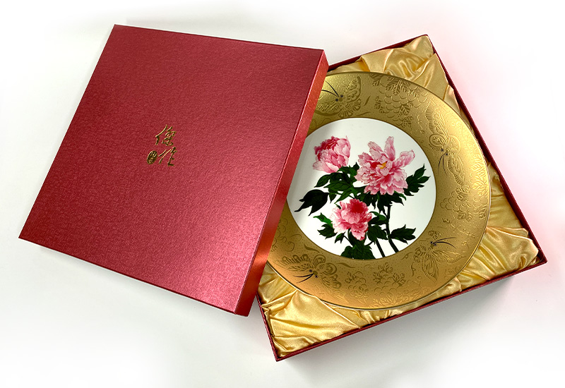 D50金彩蝴蝶牡丹瓷盤 D50金彩蝴蝶牡丹瓷盤