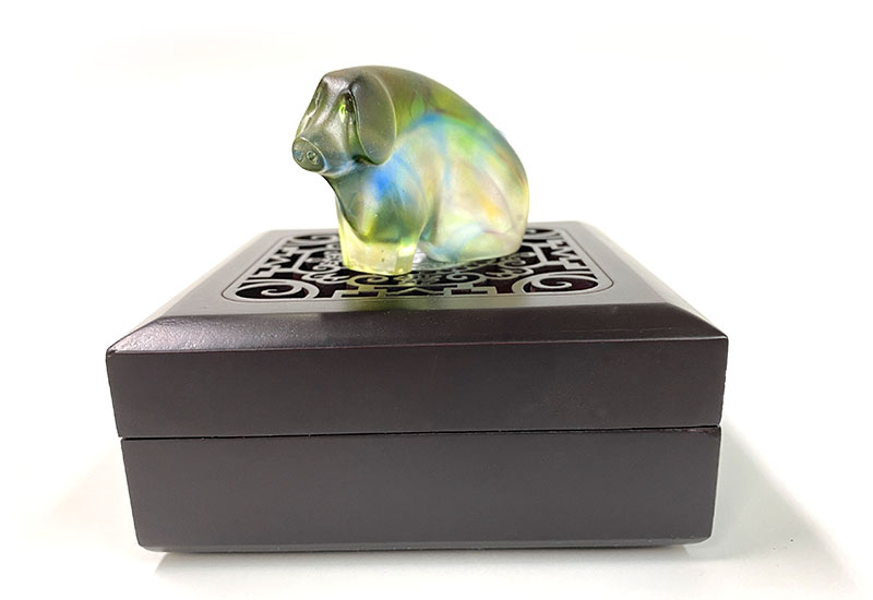 林一雄琉璃 小豬 十二生肖 十二地支 琉璃雕塑  林一雄琉璃 小豬 十二生肖 十二地支 琉璃雕塑