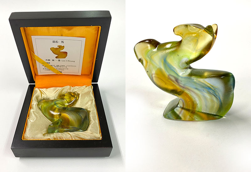 林一雄琉璃 小馬 十二生肖 十二地支 琉璃雕塑 林一雄琉璃 小馬 十二生肖 十二地支 琉璃雕塑