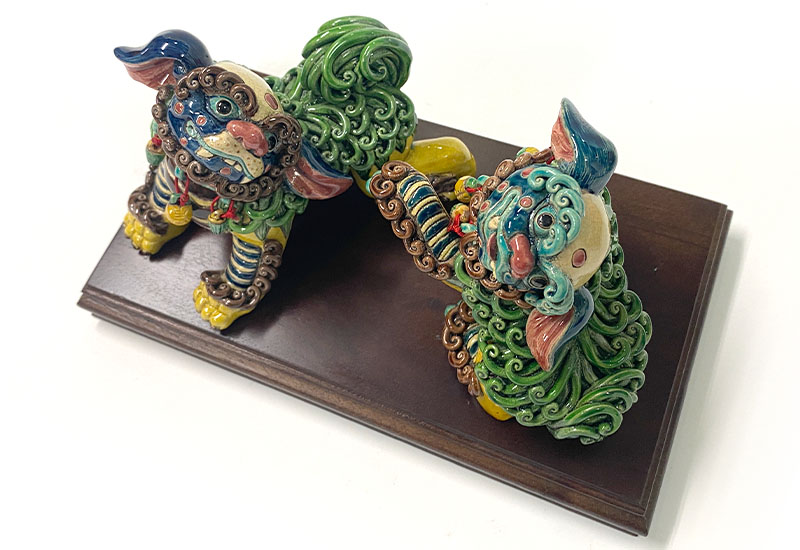 呂世仁 小對獅(對) 交趾陶  呂世仁 小對獅(對) 交趾陶