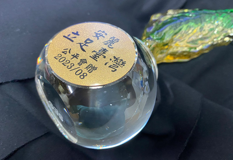 【客製金箔片】梅花山茶 黃金畫_金箔片2件: 【客製金箔片】梅花山茶 黃金畫_金箔片2件: