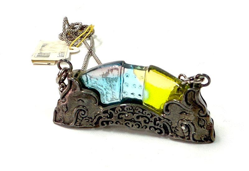 琉璃飾品(金屬雲紋) 琉璃飾品(金屬雲紋)