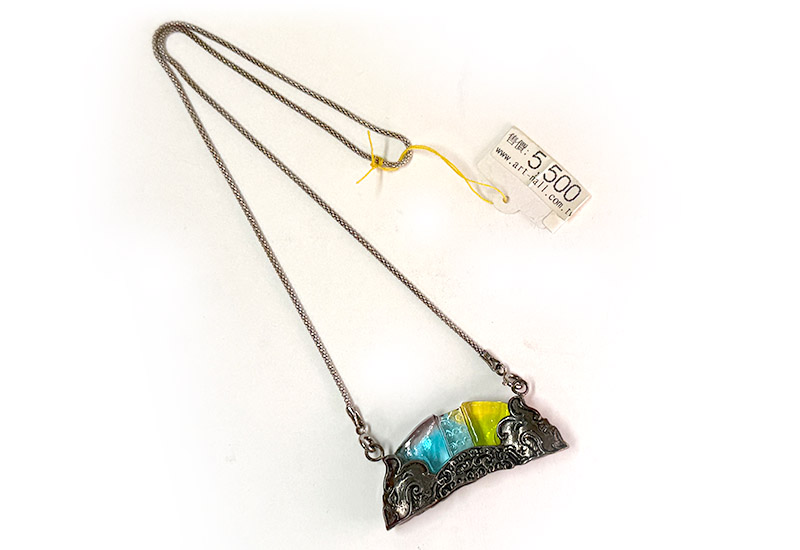 琉璃飾品(金屬雲紋) 琉璃飾品(金屬雲紋)