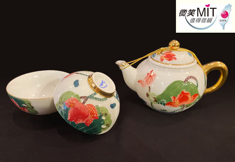 法華彩 荷氣生財鎏金茶壺組(1壺2杯)  台灣MIT認證 