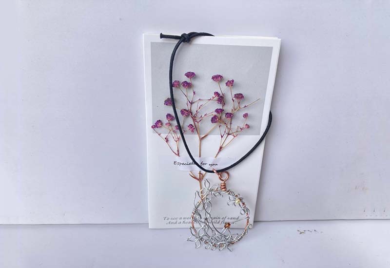 盧貞貞 鋁製項鍊 盧貞貞 鋁製項鍊