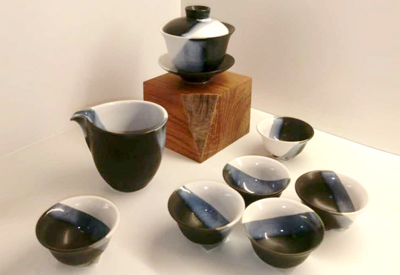 心陶園  黑白雙色蓋碗茶具組 心陶園  黑白雙色蓋碗茶具組