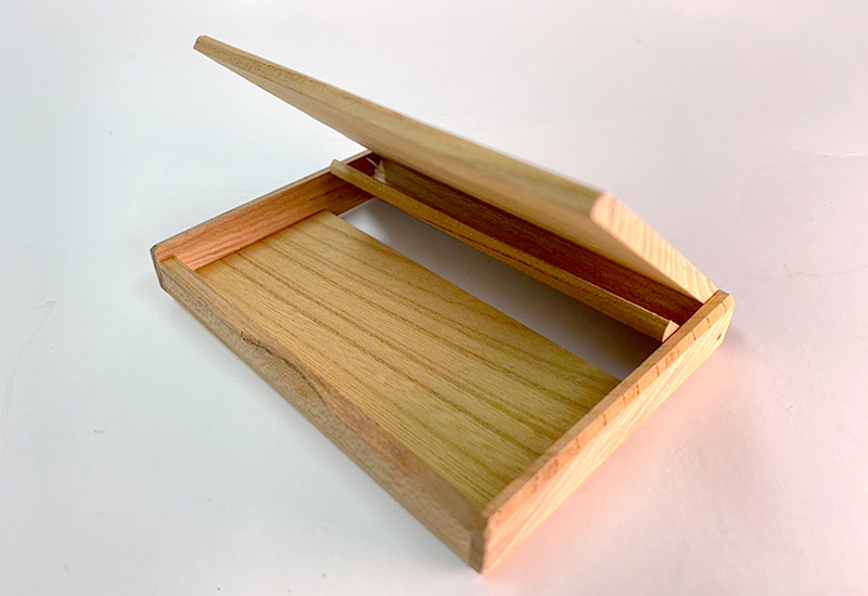 一郎木創 無垢名片盒-欅木  一郎木創 無垢名片盒-欅木