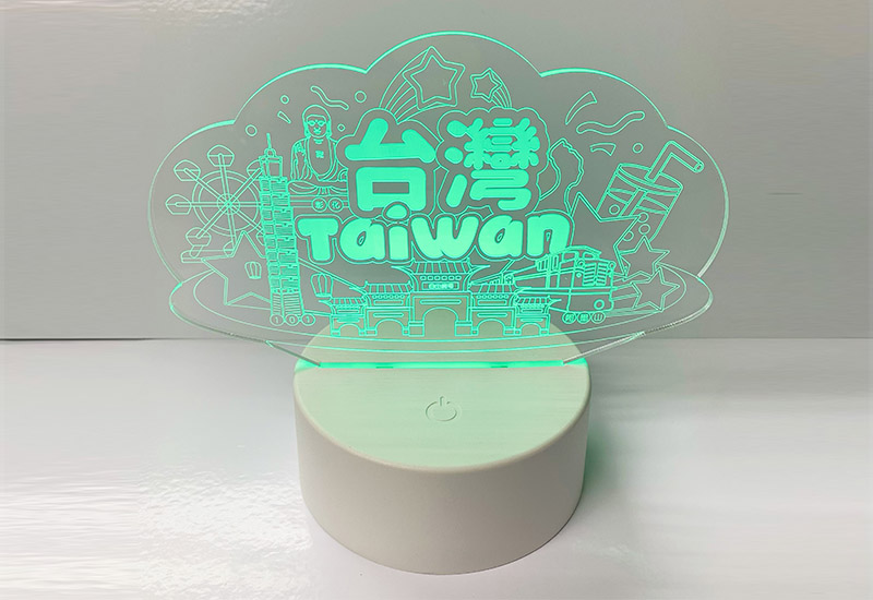 瑞瑪仕 台灣原創小夜燈-七彩款(二片燈板) 瑞瑪仕 台灣原創小夜燈-七彩款(二片燈板)