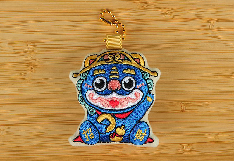 招財風獅爺 刺繡掛飾 招財風獅爺 刺繡掛飾