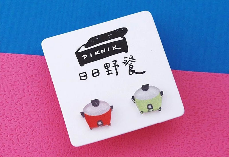 台灣懷舊小物 紅綠電鍋(別針)