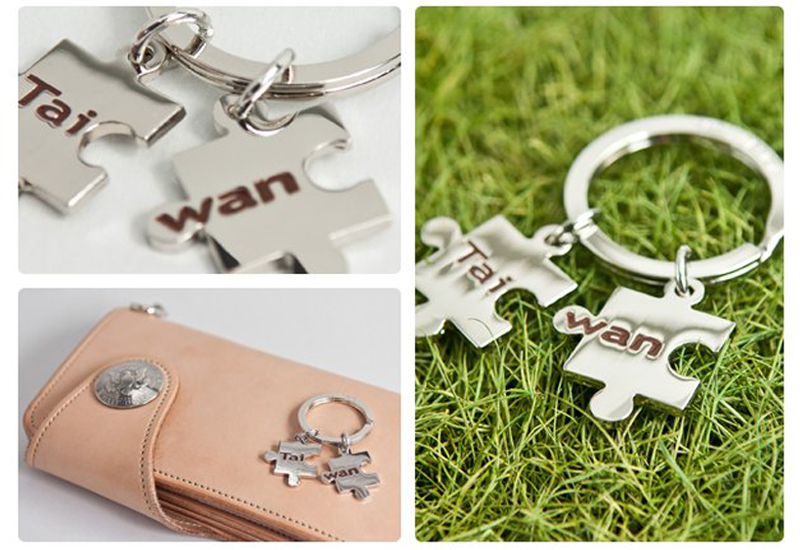 用拼圖的概念將「Taiwan」拼起來，表示台灣這塊土地，是由各種不同的文化、種族拼貼連結而成，一同生長在這裡的我們，命運是如此的緊密相扣