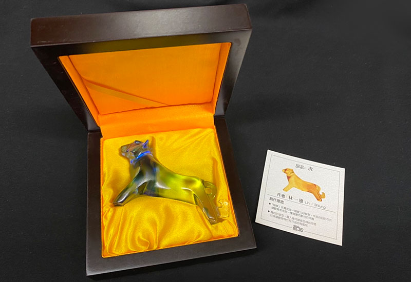 林一雄琉璃 小虎 十二生肖 十二地支 琉璃雕塑 林一雄琉璃 小虎 十二生肖 十二地支 琉璃雕塑