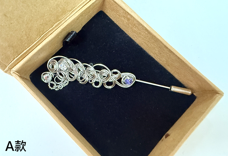 繁花典雅胸針 繁花典雅胸針