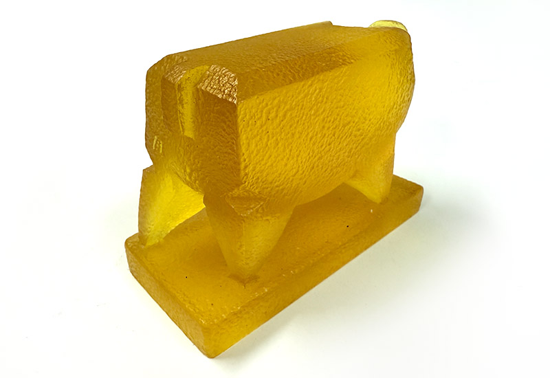 呦呦 楊英風 滿足(黃涷石) 台灣雕塑藝術品 呦呦 楊英風 滿足(黃涷石) 台灣雕塑藝術品